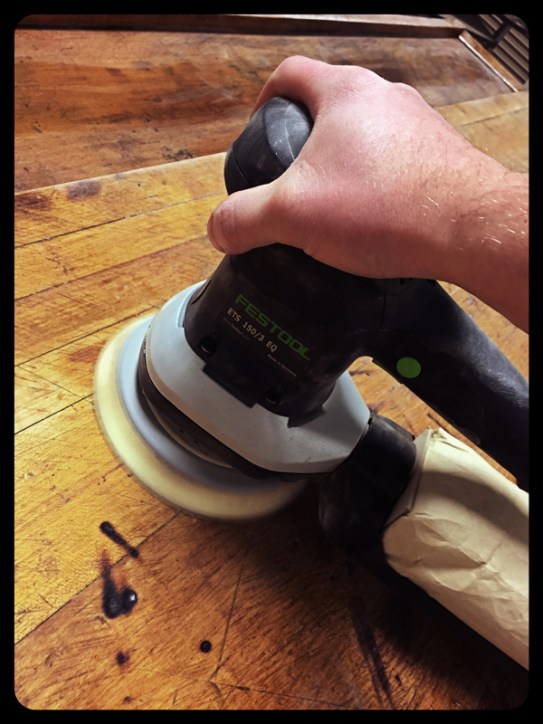 Sanding down between coats of polyurethane