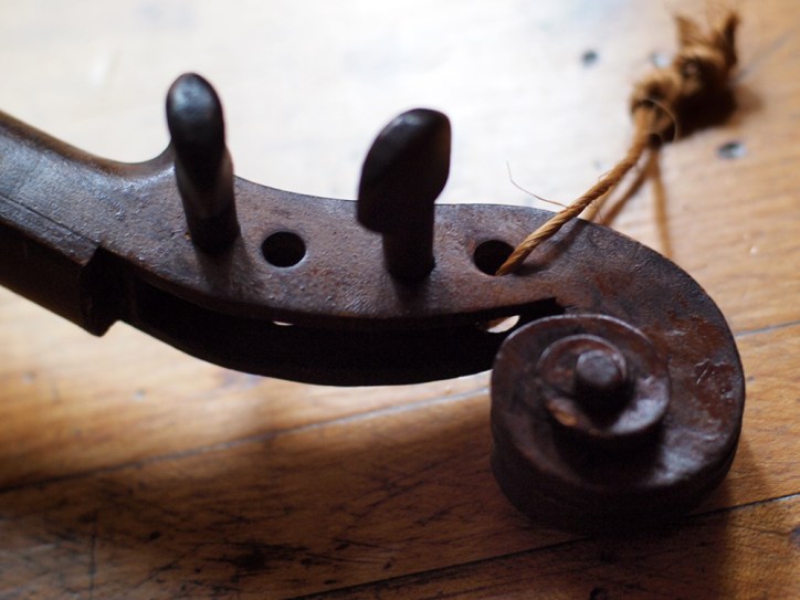 The Pumpkin's King (neck)